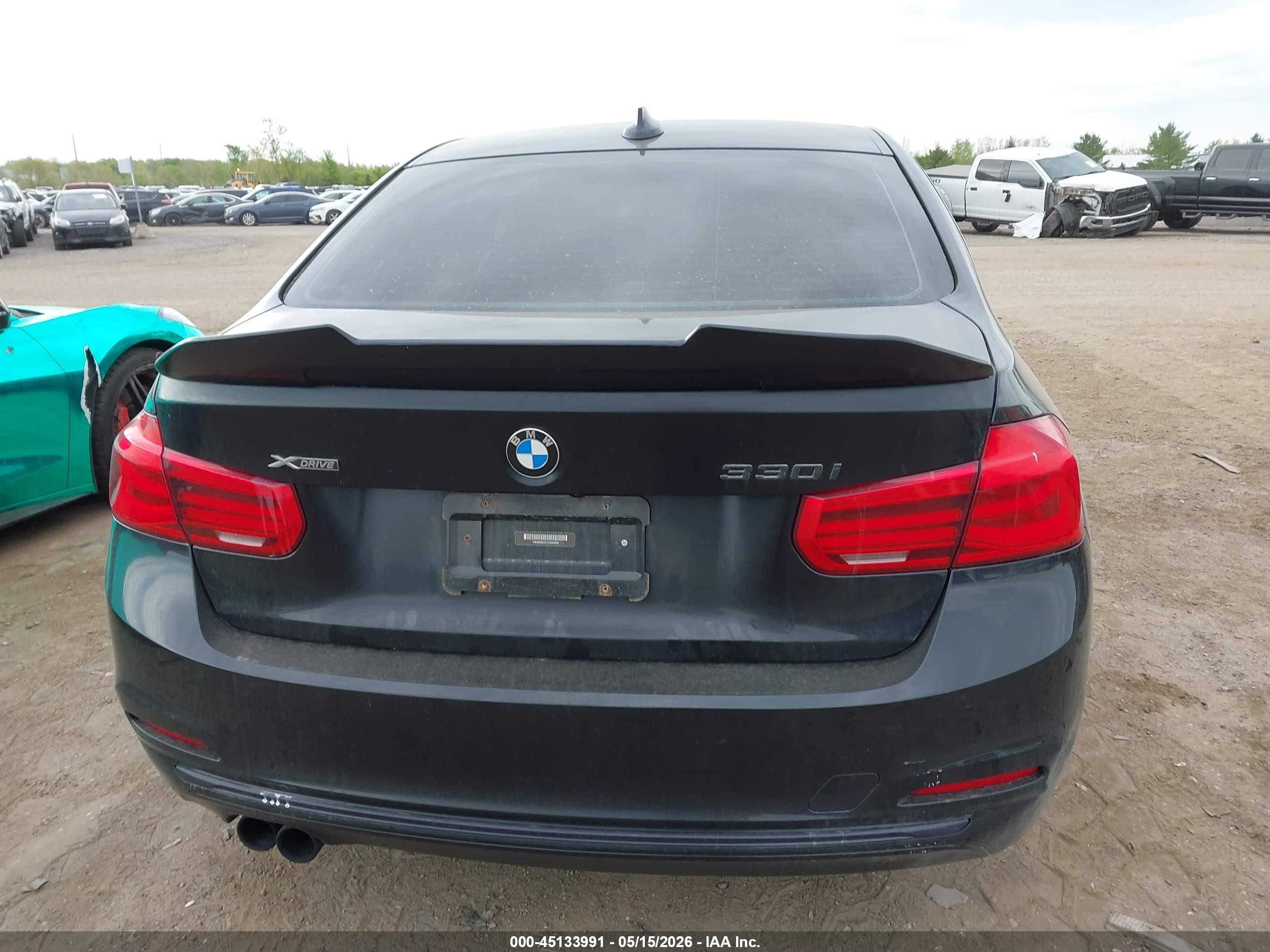 WBA8D9C31HA004692 2017 BMW 330I xDrive - app.image 16