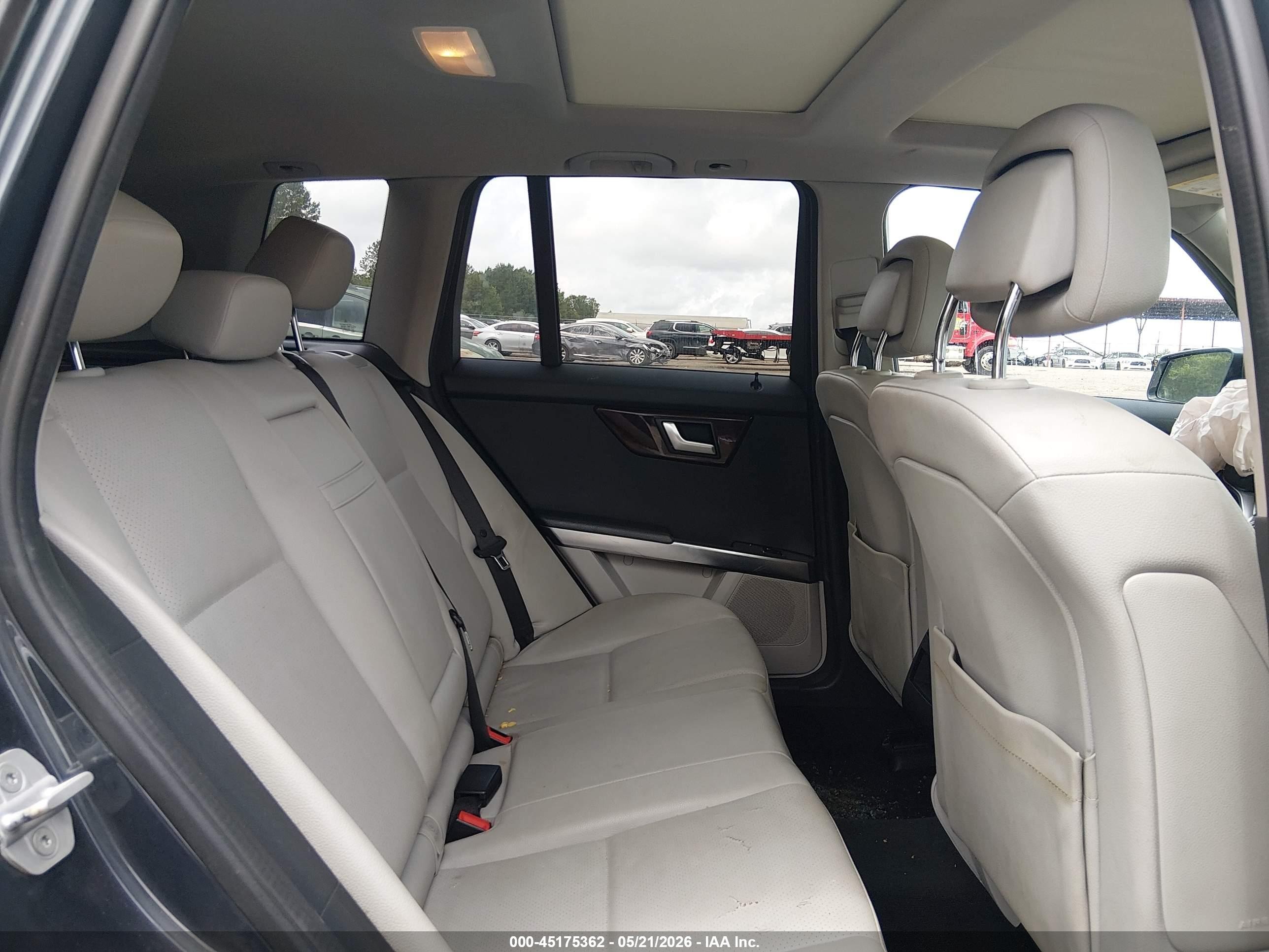 WDCGG5HB3EG207651 2014 Mercedes-Benz Glk 350 - app.image 8