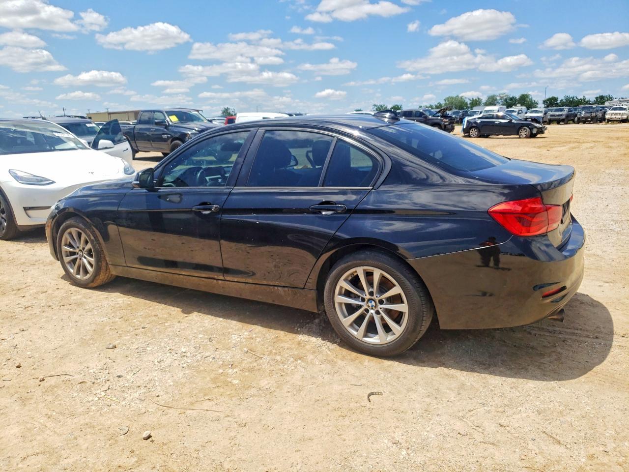 2017 BMW 320 I VIN: WBA8E1G35HNU18642 Lot: 53167226