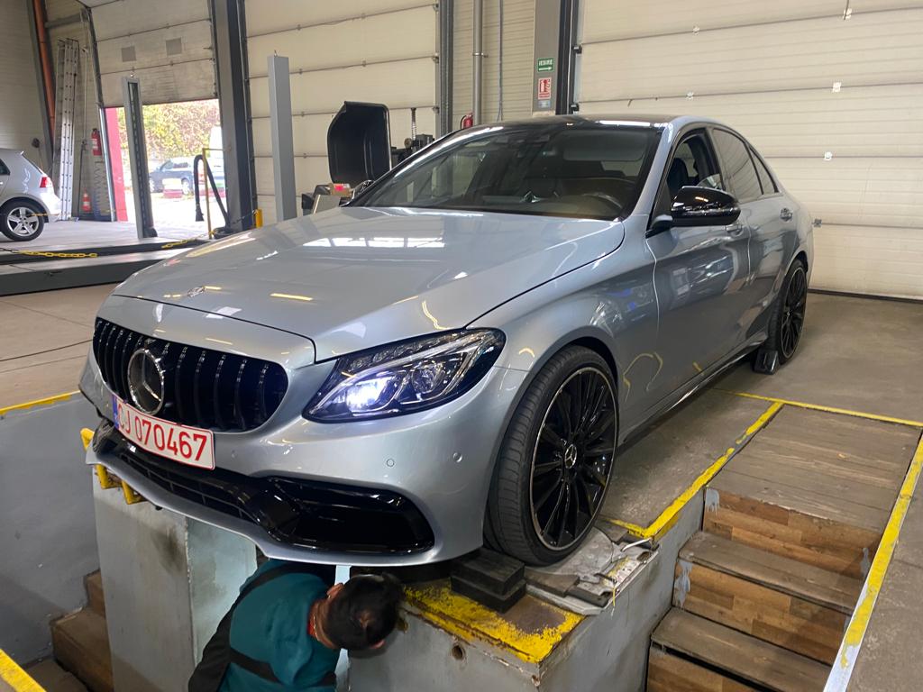 Mercedes C43 AMG